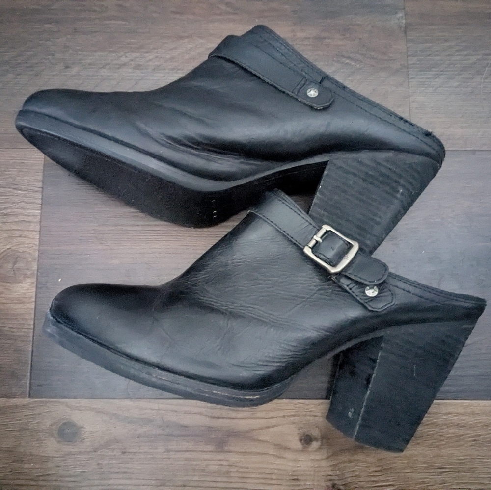 Gorgeous Frye Leather Black Mules Clogs Size 11 Patty Slingback Like New